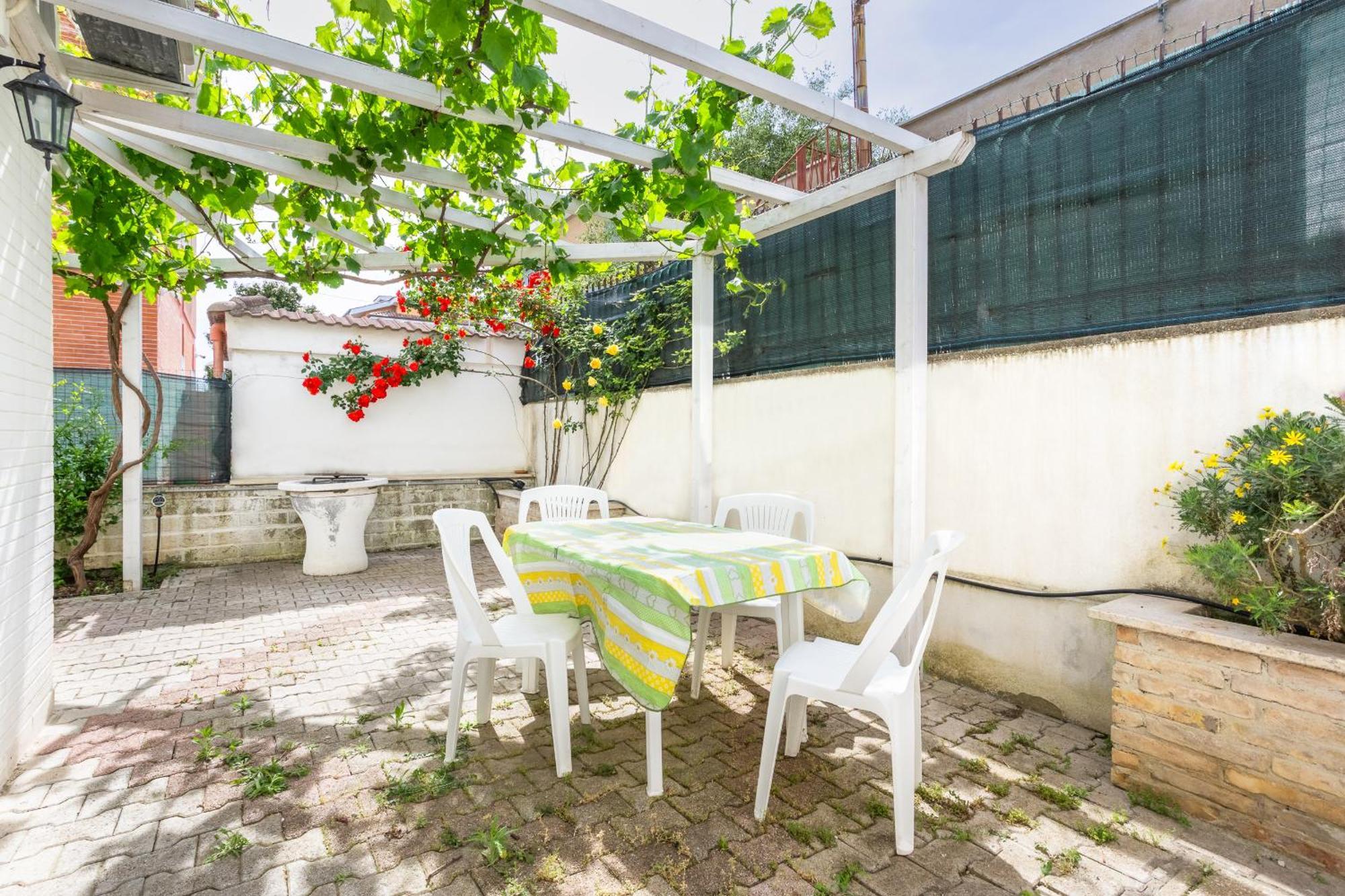La Pergola In Fiore Holiday home